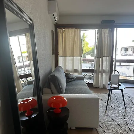Apartment Superbe Pres De La